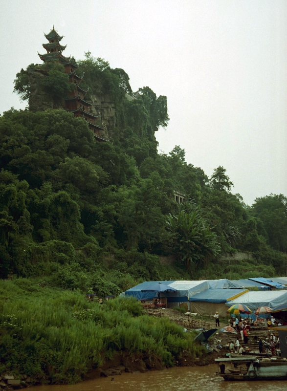 Yangtze, three gorges, Hubei China 9.jpg - Yangtze, three gorges